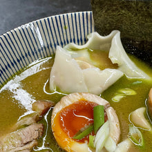 Laden Sie das Bild in den Galerie-Viewer, Kochatelier Kurs- und Eventbuchung