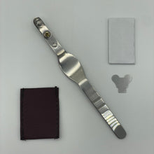 Laden Sie das Bild in den Galerie-Viewer, Teigritzer (Baguettemesser, Bäckermesser) für Rasierklingen aus Edelstahl